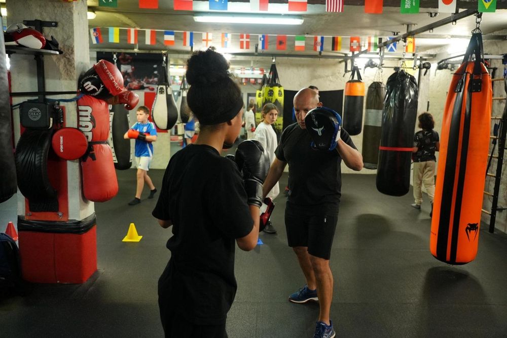 Le coach de GY Boxe aux pattes d'ours — La Valette-du-Var