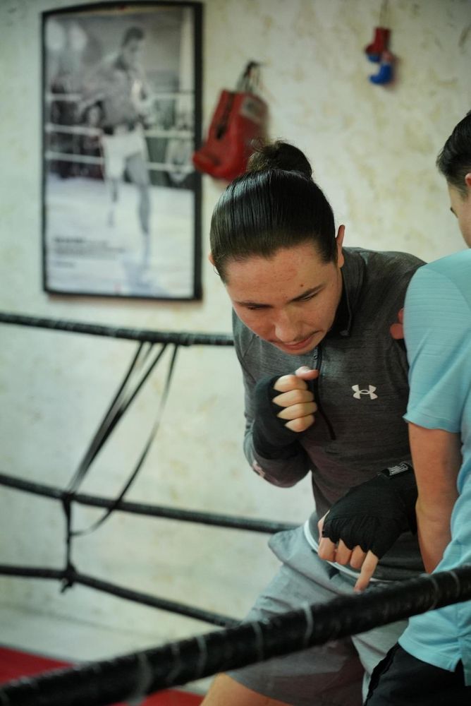 Le coach de GY Boxe aux pattes d'ours — La Valette-du-Var